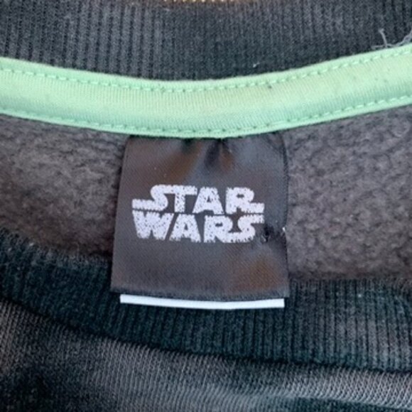 Star Wars The Mandalorian The Child Baby Yoda Tie-Dye Graphic Sweater Large - Picture 3 of 6